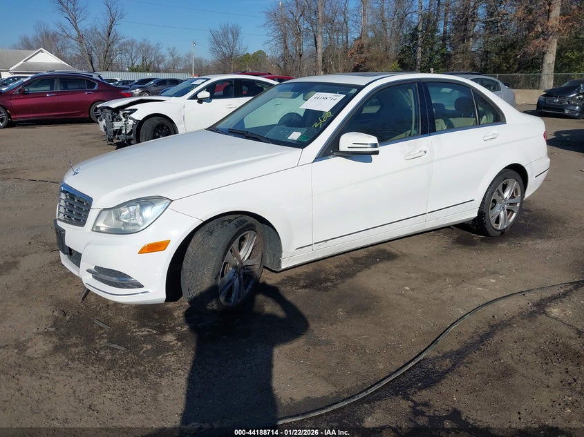 2013 Mercedes-Benz C 300 Luxury 4Matic
