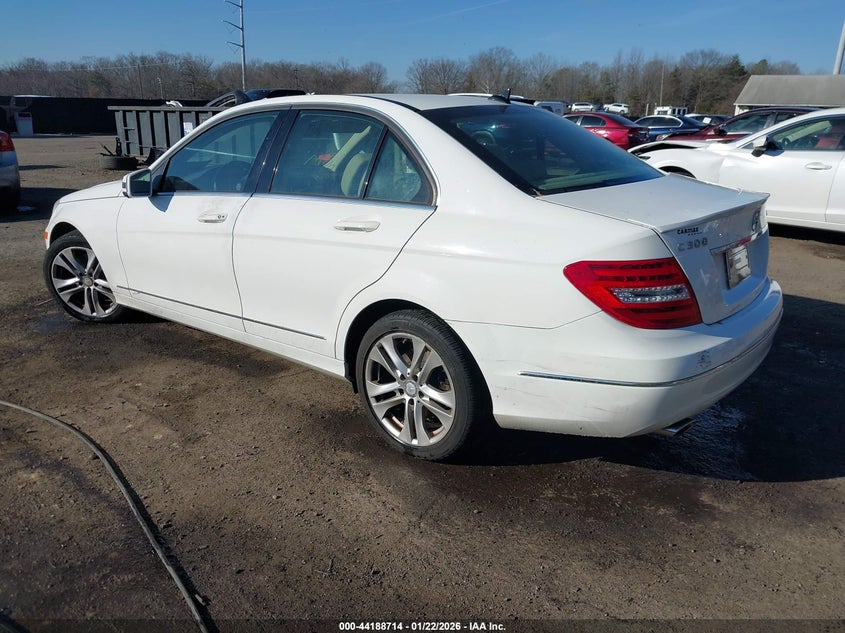 2013 Mercedes-Benz C 300 Luxury 4Matic