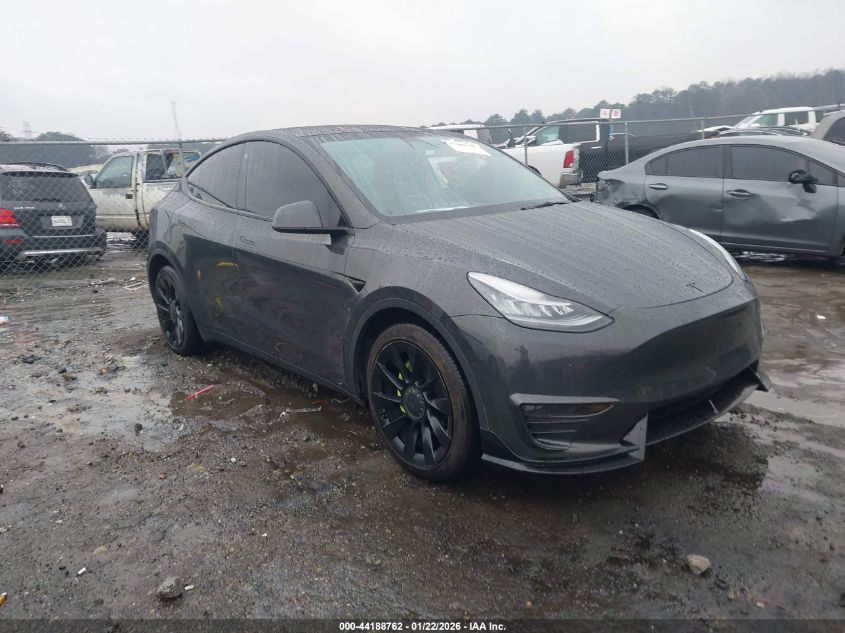 2021 Tesla Model Y Standard Range Rear-Wheel Drive