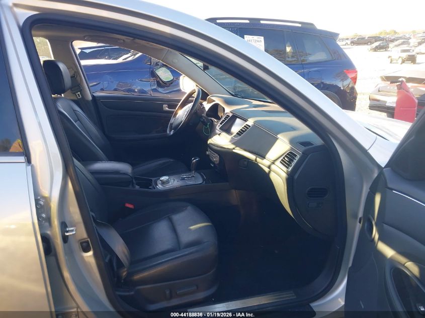 2013 Hyundai Genesis 3.8