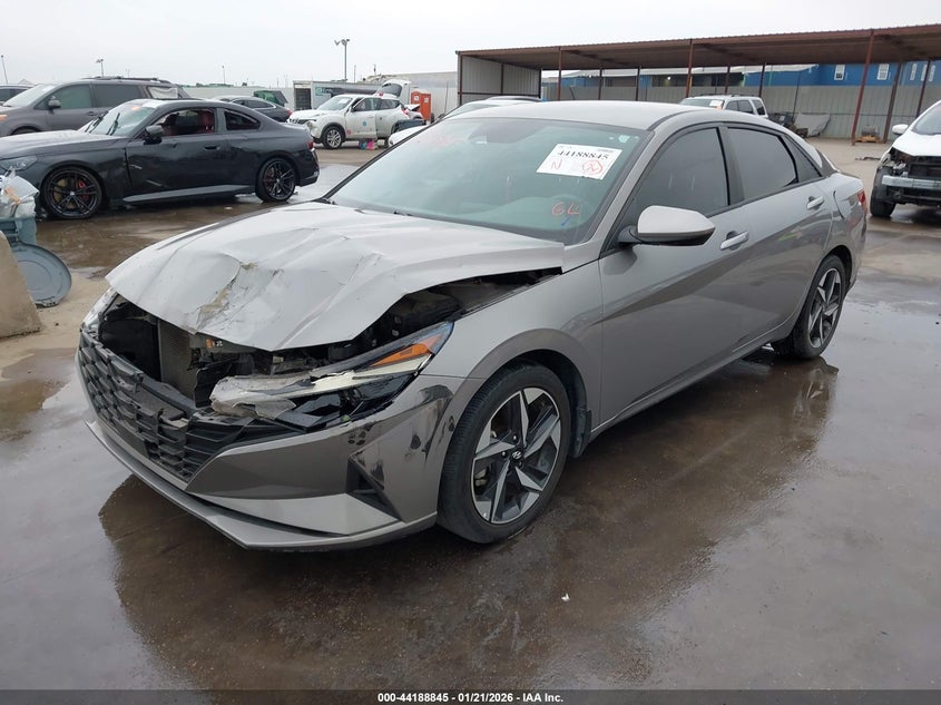 2023 Hyundai Elantra Sel