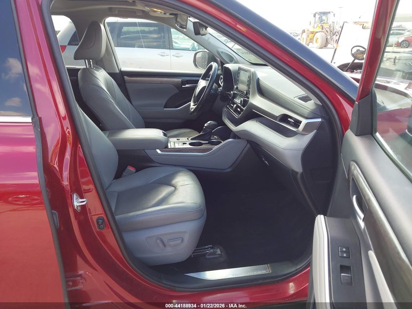 2020 Toyota Highlander Hybrid Limited