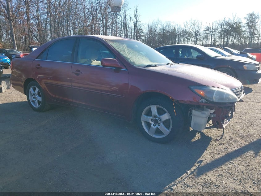 4T1BF32K32U011668 2002 Toyota Camry Se V6 auction photo 1