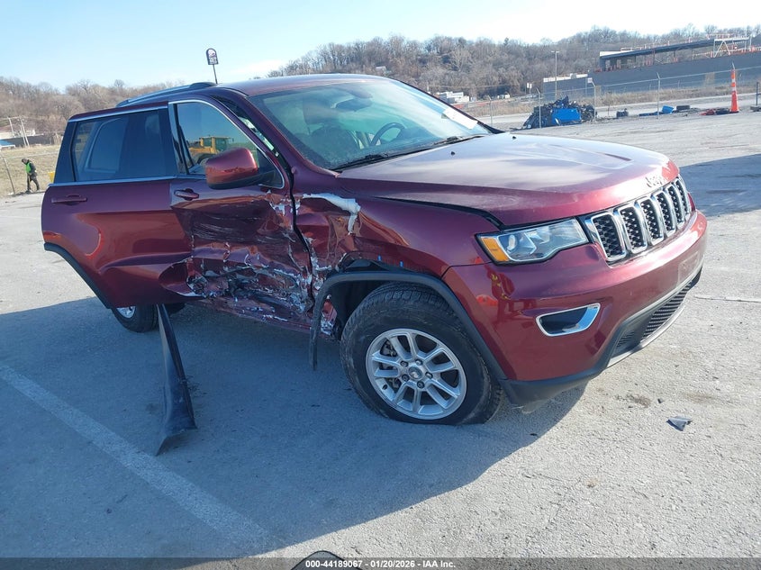 2020 Jeep Grand Cherokee Laredo E 4X2