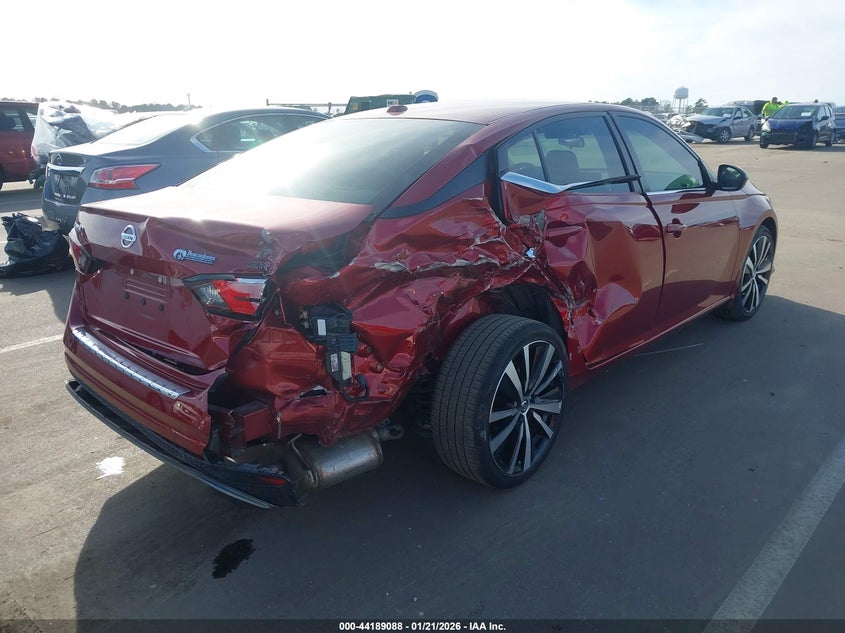 2020 Nissan Altima Sr Fwd