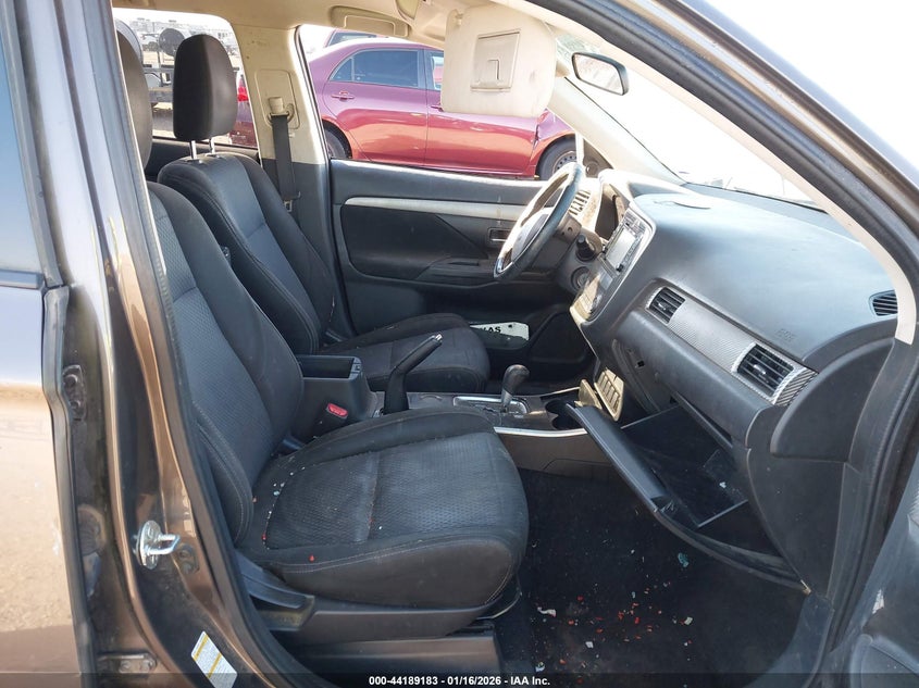 2017 Mitsubishi Outlander Es