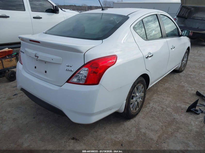 2019 Nissan Versa 1.6 Sv