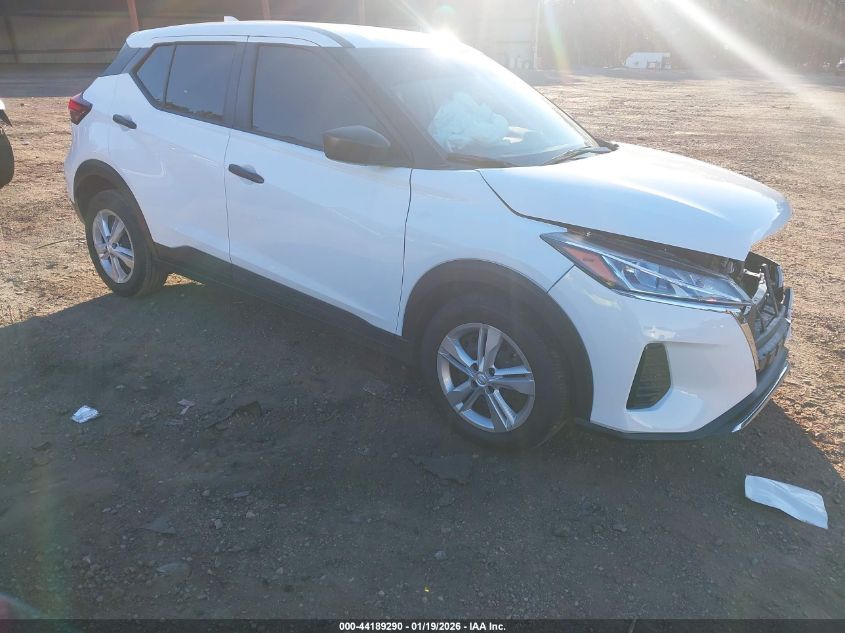 2025 Nissan Kicks Play S