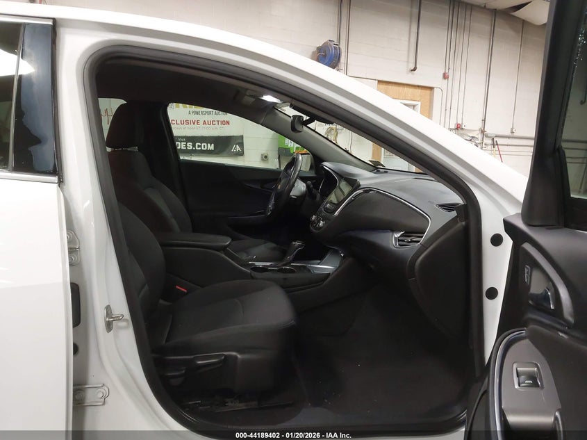 2017 Chevrolet Malibu 1Lt