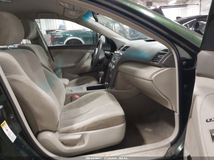 2010 Toyota Camry Le