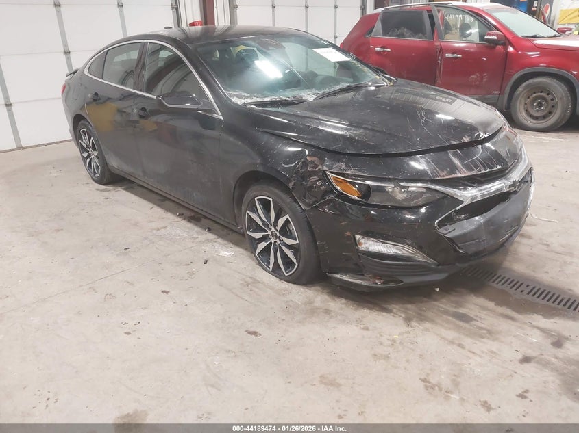 CHEVROLET MALIBU FWD RS