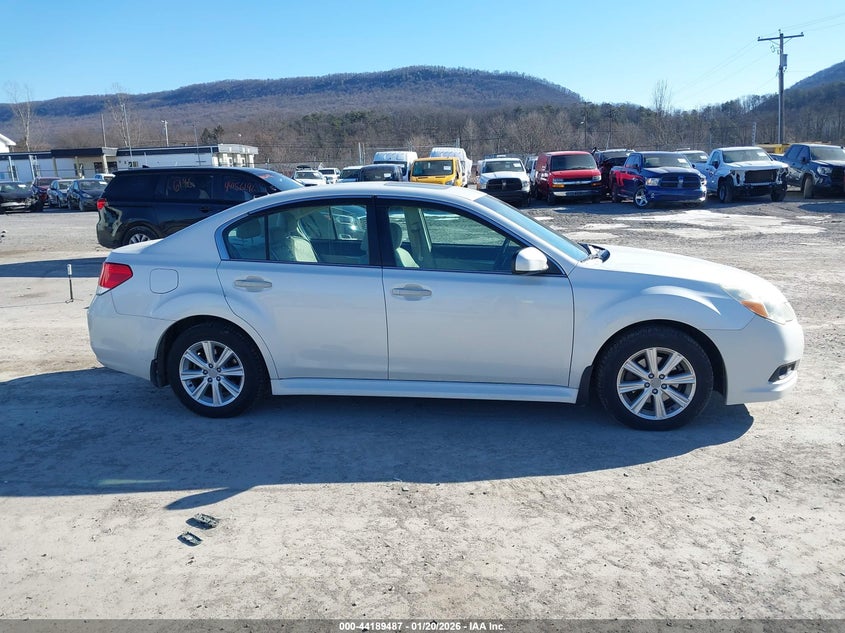 2011 Subaru Legacy 2.5I Premium VIN: 4S3BMBG65B3214678 Lot: 44189487