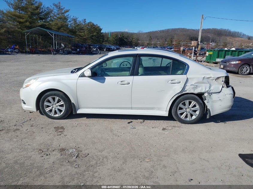 2011 Subaru Legacy 2.5I Premium VIN: 4S3BMBG65B3214678 Lot: 44189487