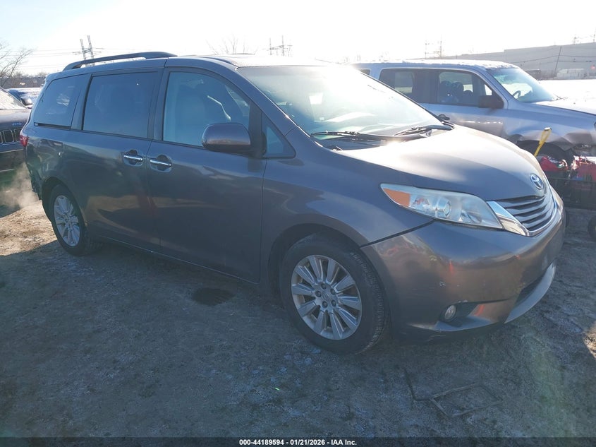 2015 Toyota Sienna Xle Premium 7 Passenger