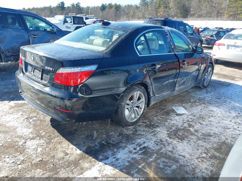 2010 BMW 528I xDrive