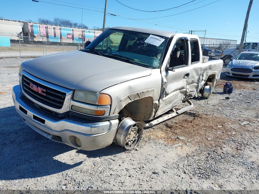 2005 GMC Sierra 2500Hd Sle