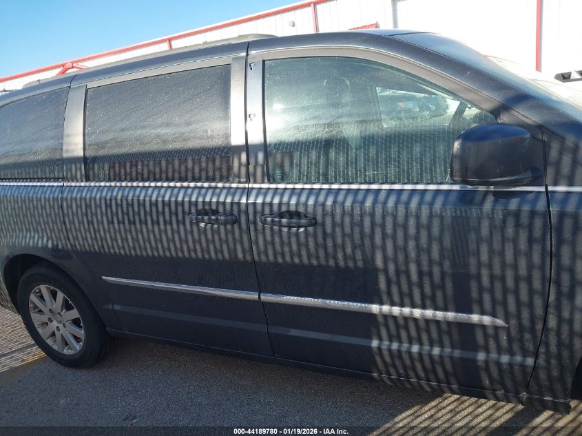 2014 Chrysler Town & Country Touring VIN: 2C4RC1BG8ER215928 Lot: 44189780