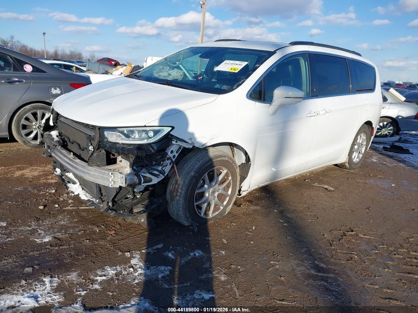 2022 Chrysler Pacifica Touring L