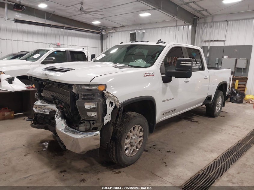 2023 Chevrolet Silverado 3500Hd 4Wd Standard Bed Lt
