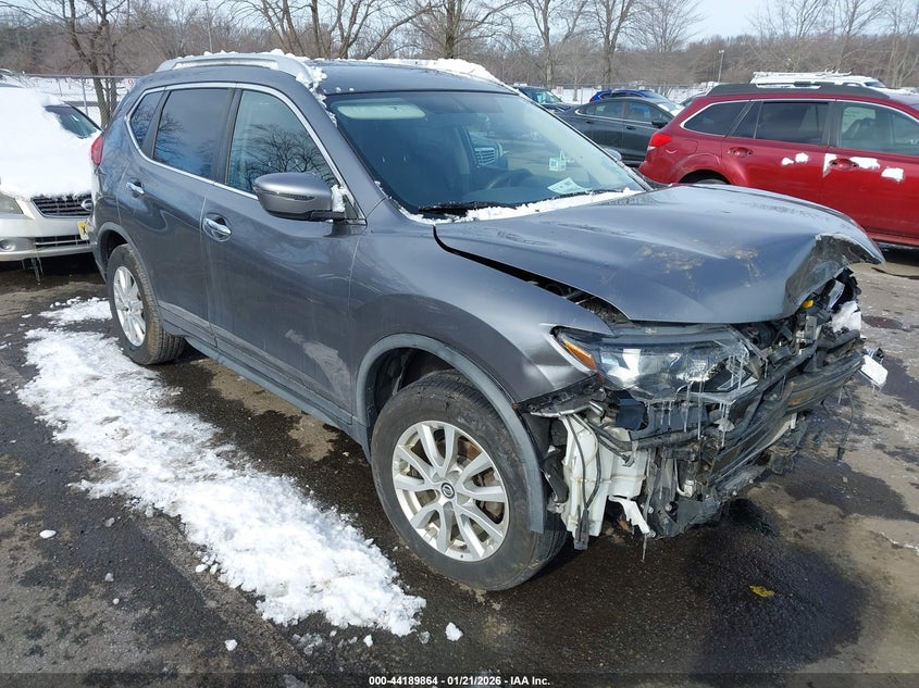 2018 Nissan Rogue Sv