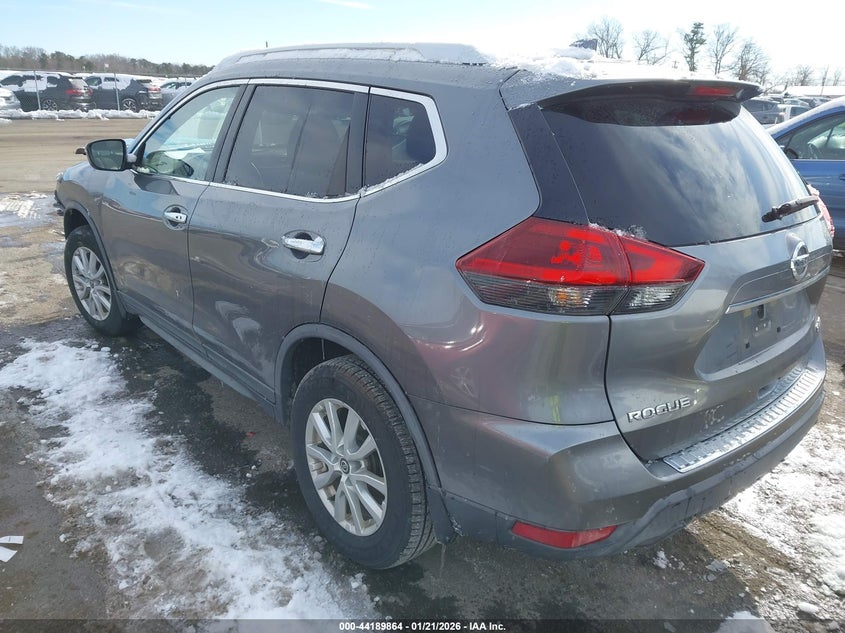 2018 Nissan Rogue Sv