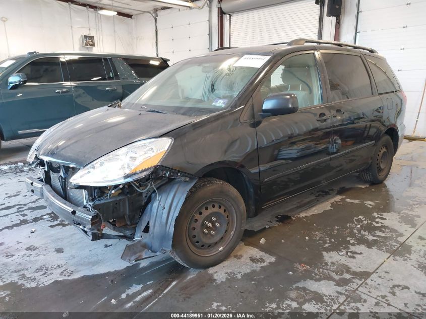 2009 Toyota Sienna Le