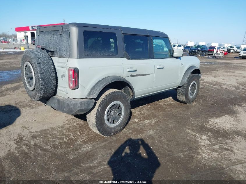 2024 Ford Bronco Outer Banks