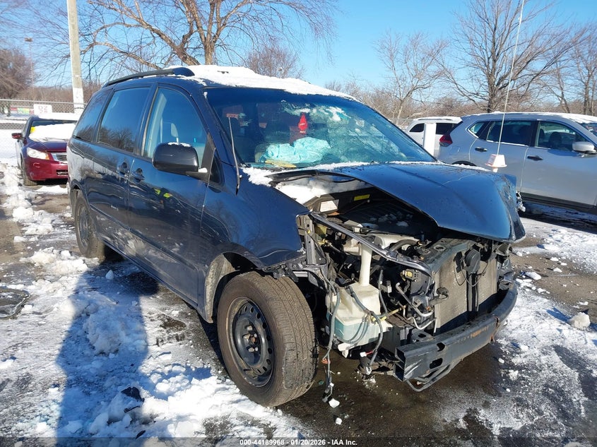2007 Toyota Sienna Ce