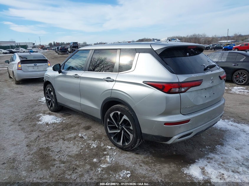 2022 Mitsubishi Outlander Black Edition 2Wd/Se 2.5 2Wd/Se Launch Edition 2Wd