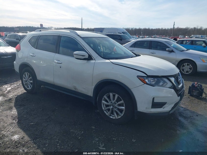 2017 Nissan Rogue Sv