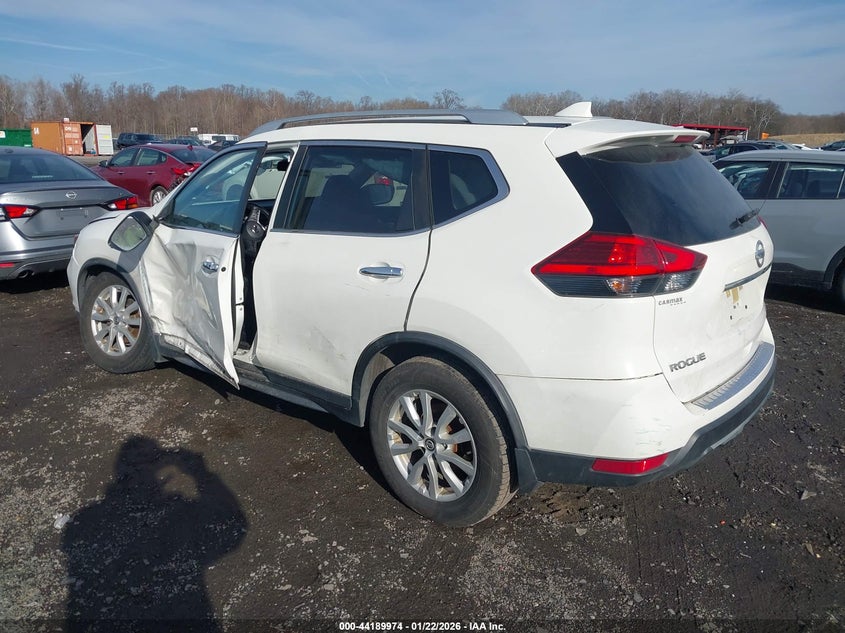 2017 Nissan Rogue Sv