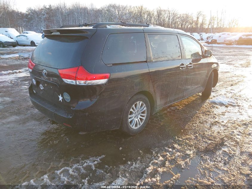 2014 Toyota Sienna Xle V6 8 Passenger