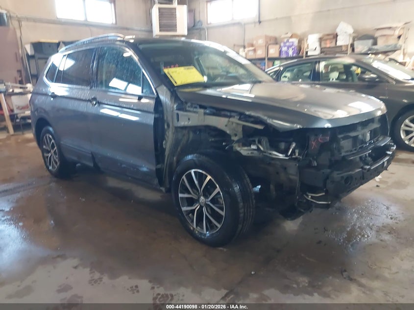 2019 Volkswagen Tiguan 2.0T Se/2.0T Sel/2.0T Sel R-Line/2.0T Sel R-Line Black