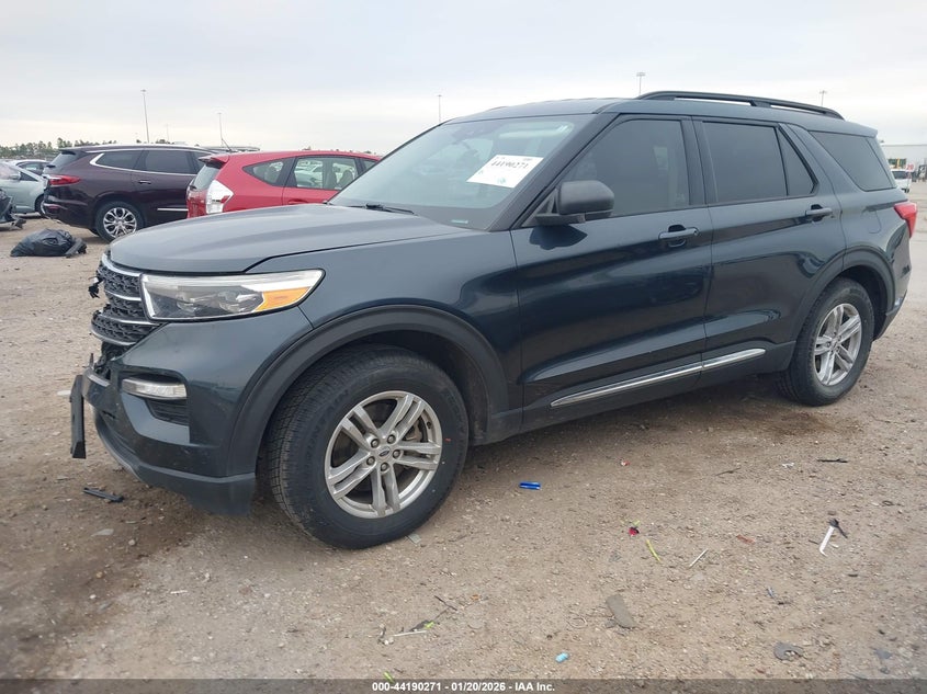 2022 Ford Explorer Xlt