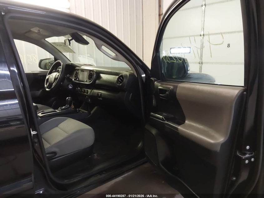 2022 Toyota Tacoma Sr V6