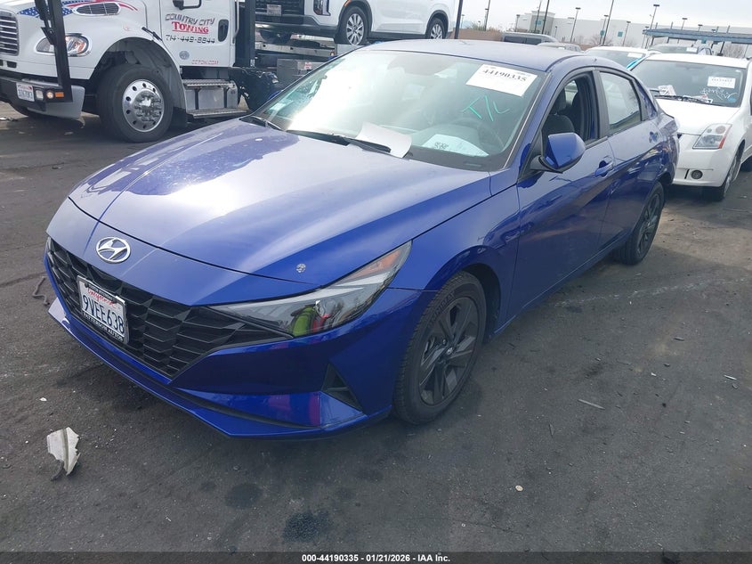 2023 Hyundai Elantra Sel