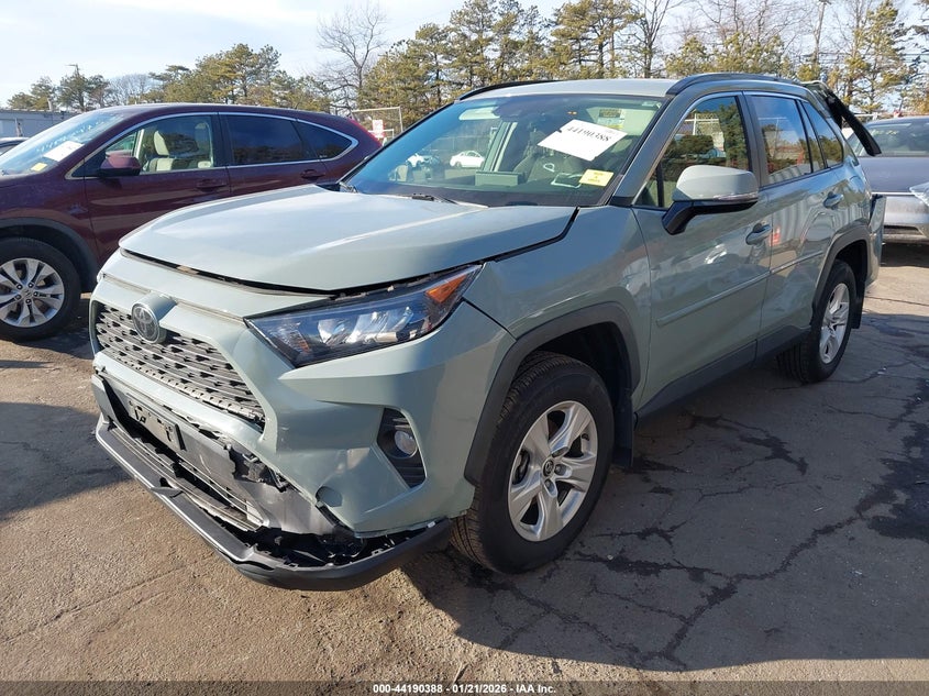 2019 TOYOTA RAV4 auction photo 2