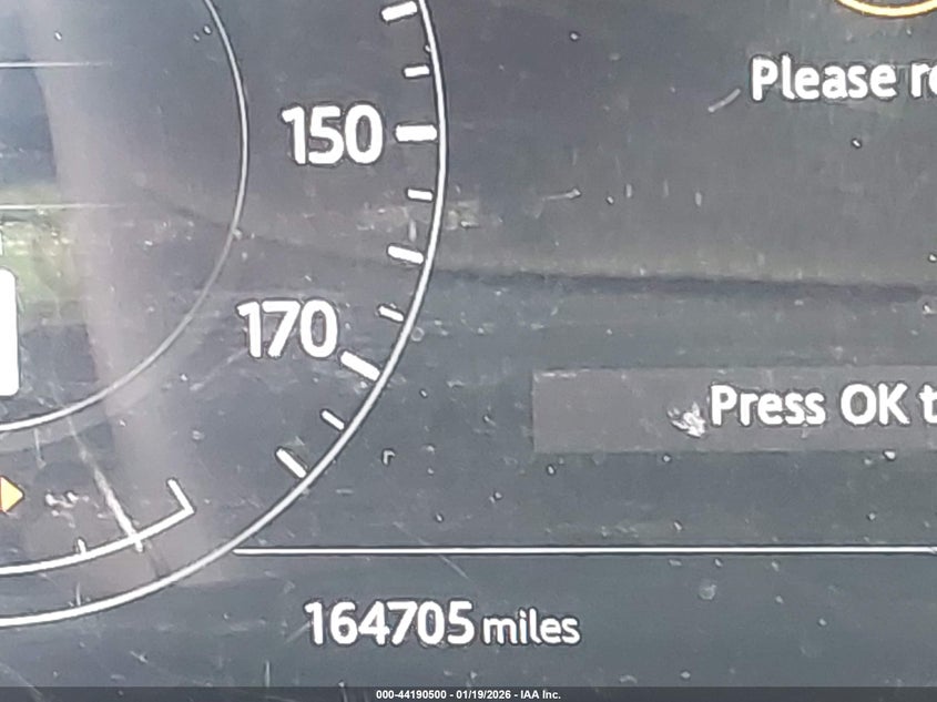 2018 Land Rover Range Rover Velar P380 First Edition/P380 Hse R-Dynamic VIN: SALYM2RV7JA755846 Lot: 44190500