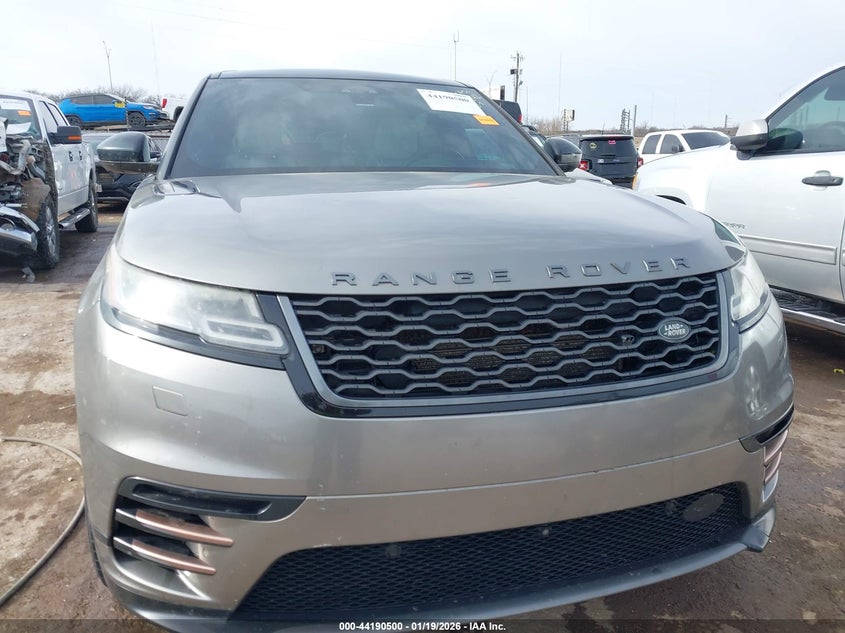 2018 Land Rover Range Rover Velar P380 First Edition/P380 Hse R-Dynamic VIN: SALYM2RV7JA755846 Lot: 44190500