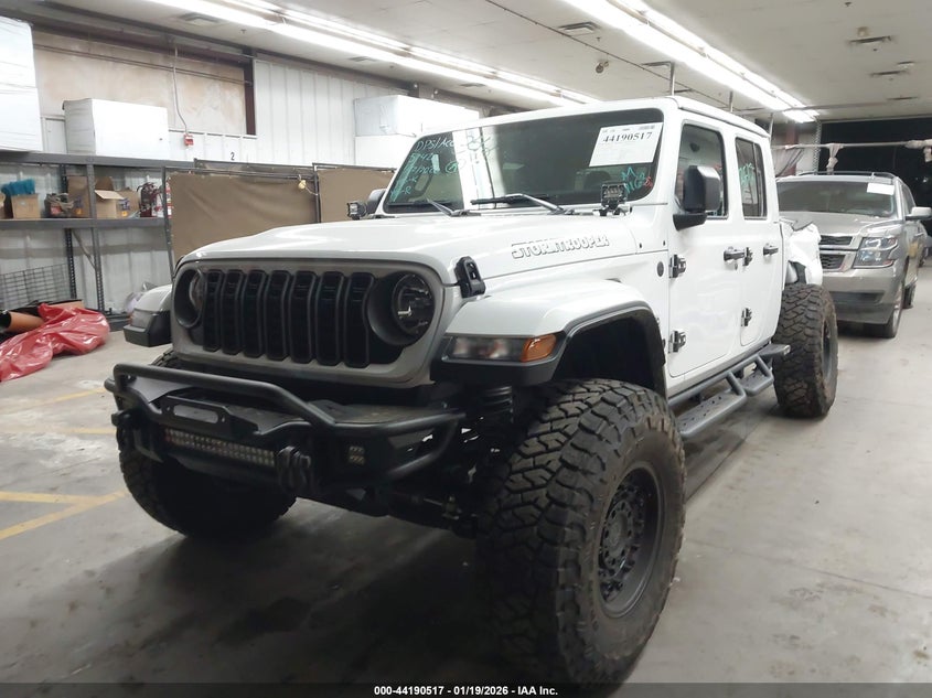 2025 Jeep Gladiator Nighthawk