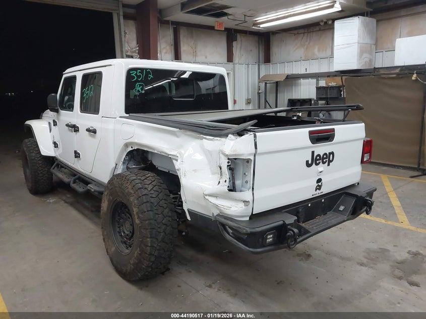 2025 Jeep Gladiator Nighthawk
