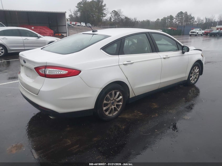 2016 Ford Fusion S