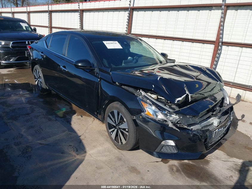 2022 Nissan Altima Sv Fwd