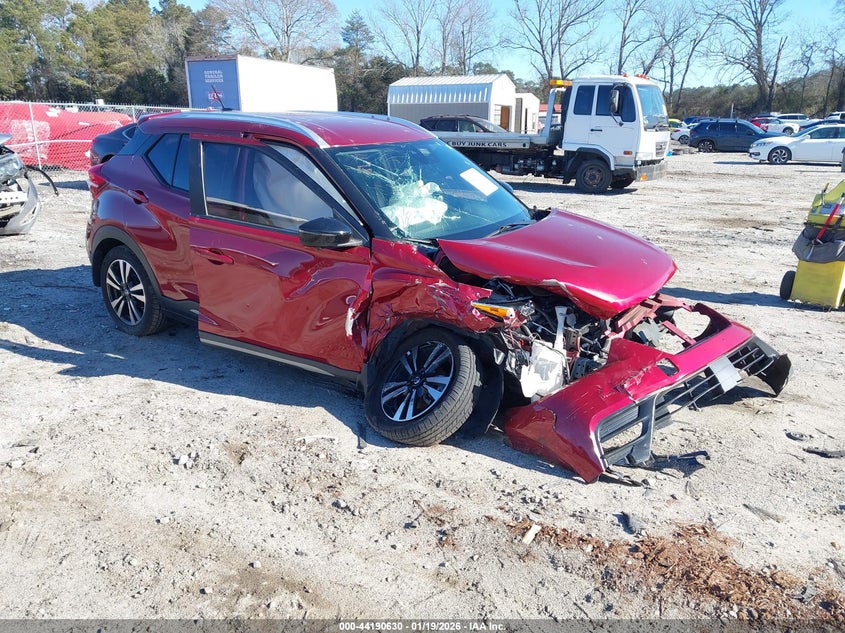 2020 Nissan Kicks Sr Xtronic Cvt
