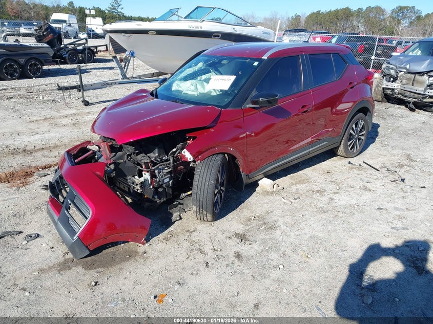 2020 Nissan Kicks Sr Xtronic Cvt