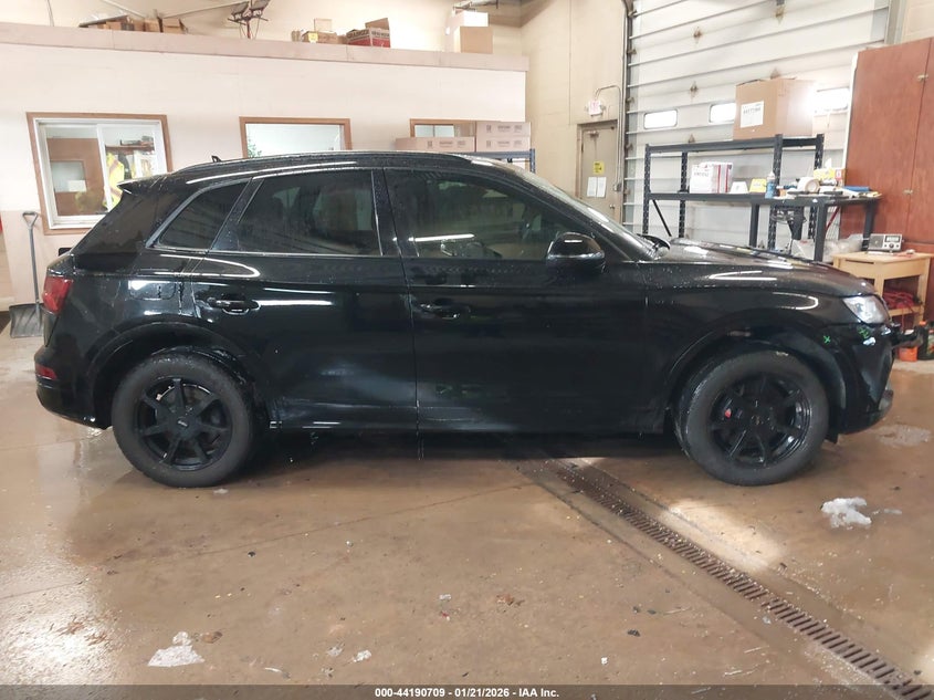 2018 Audi Sq5 3.0T Premium Plus VIN: WA1A4AFY3J2015104 Lot: 44190709