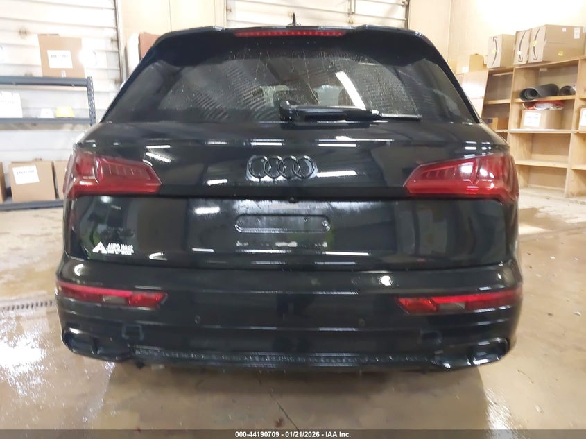 2018 Audi Sq5 3.0T Premium Plus VIN: WA1A4AFY3J2015104 Lot: 44190709