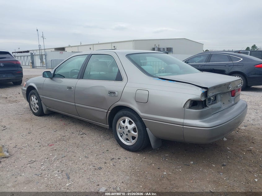 1999 Toyota Camry Le