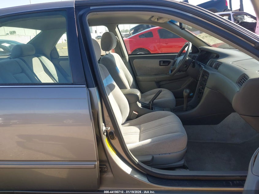 1999 Toyota Camry Le