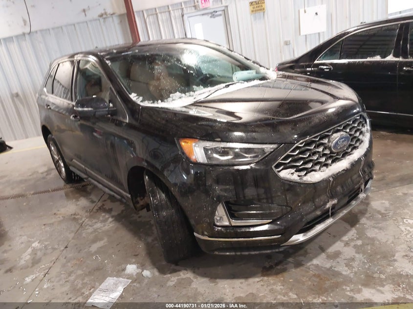 2FMPK4K9XRBB12646 2024 Ford Edge Titanium auction photo 1